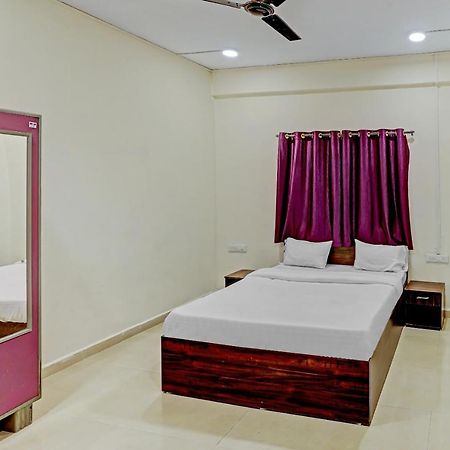 Amba Executive An Apartment Hotel Mundhwa Exterior foto