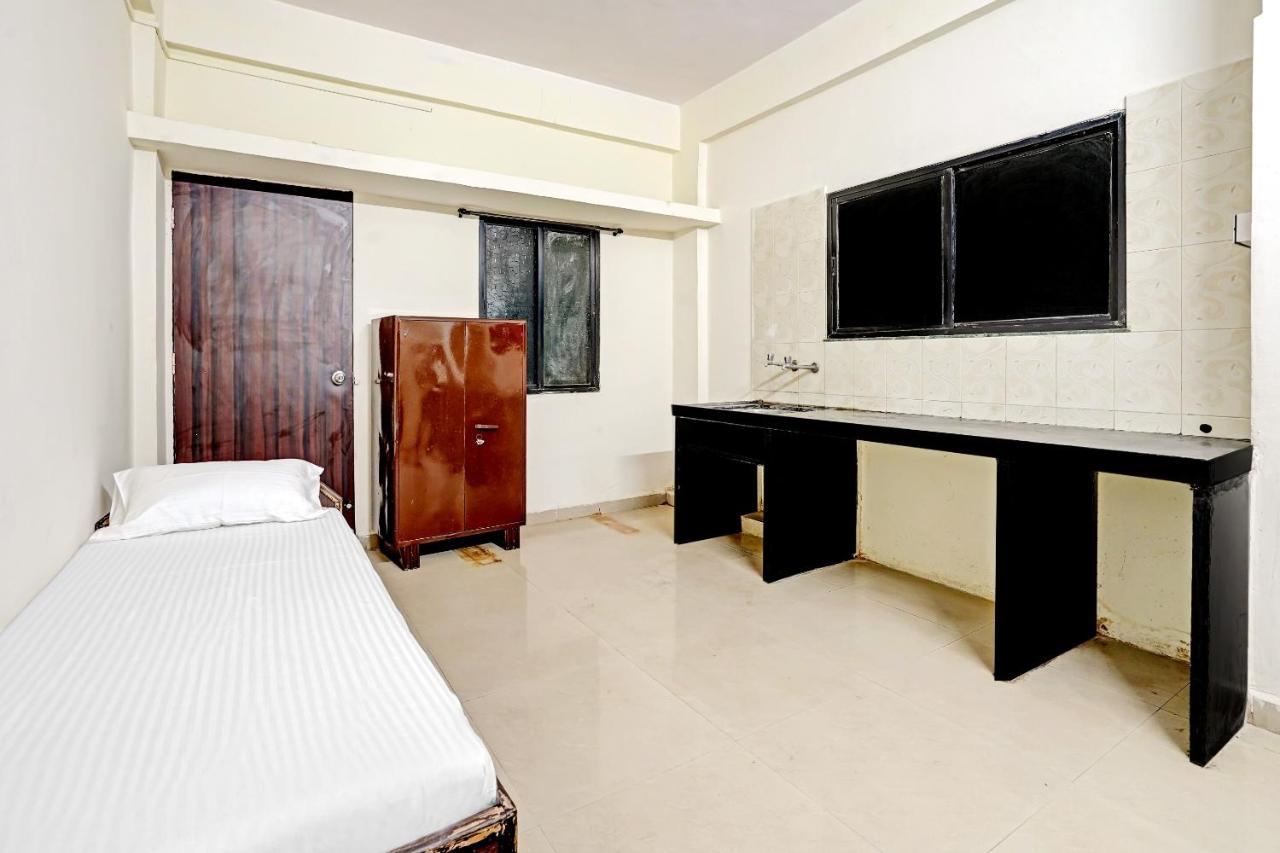 Amba Executive An Apartment Hotel Mundhwa Exterior foto