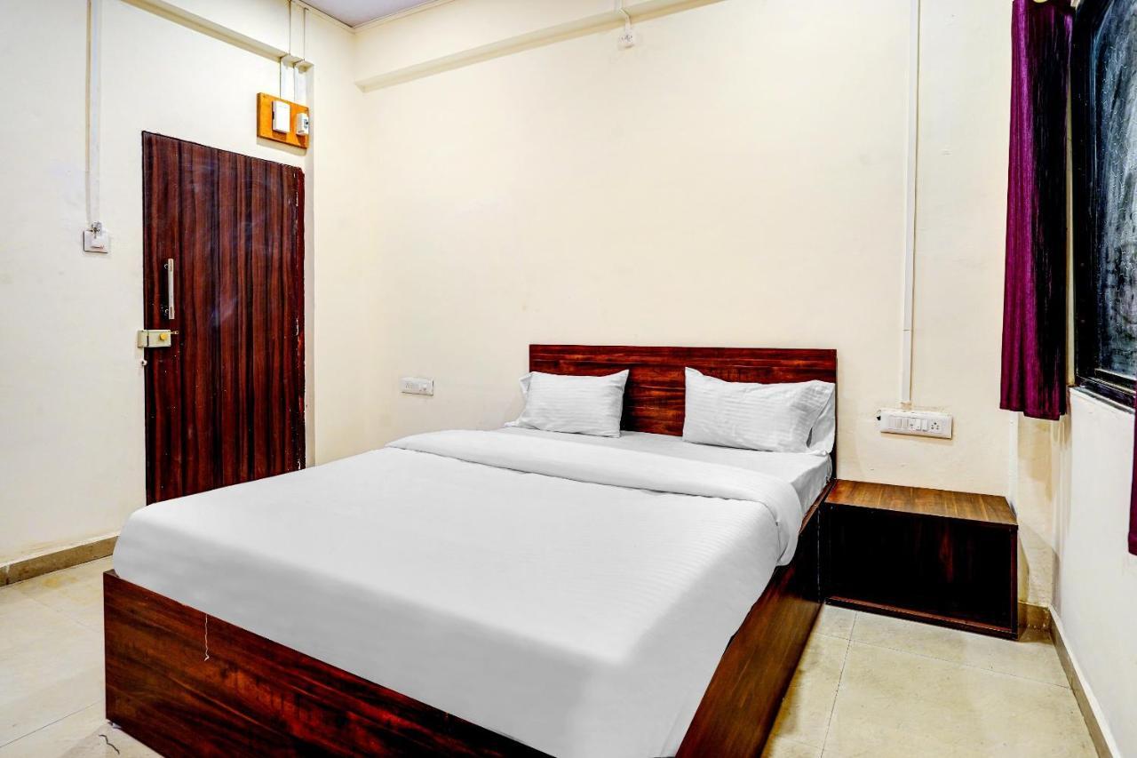 Amba Executive An Apartment Hotel Mundhwa Exterior foto