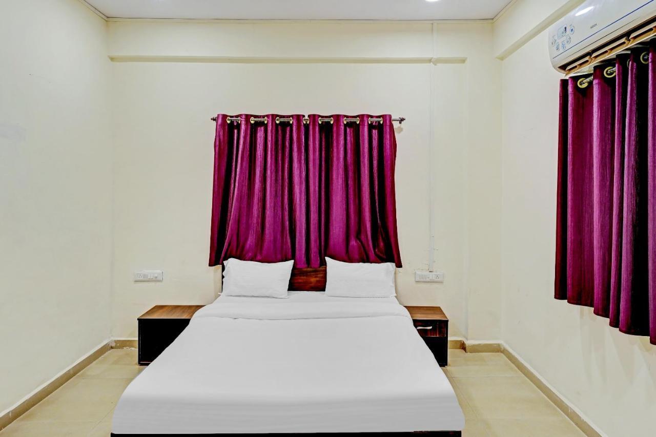 Amba Executive An Apartment Hotel Mundhwa Exterior foto